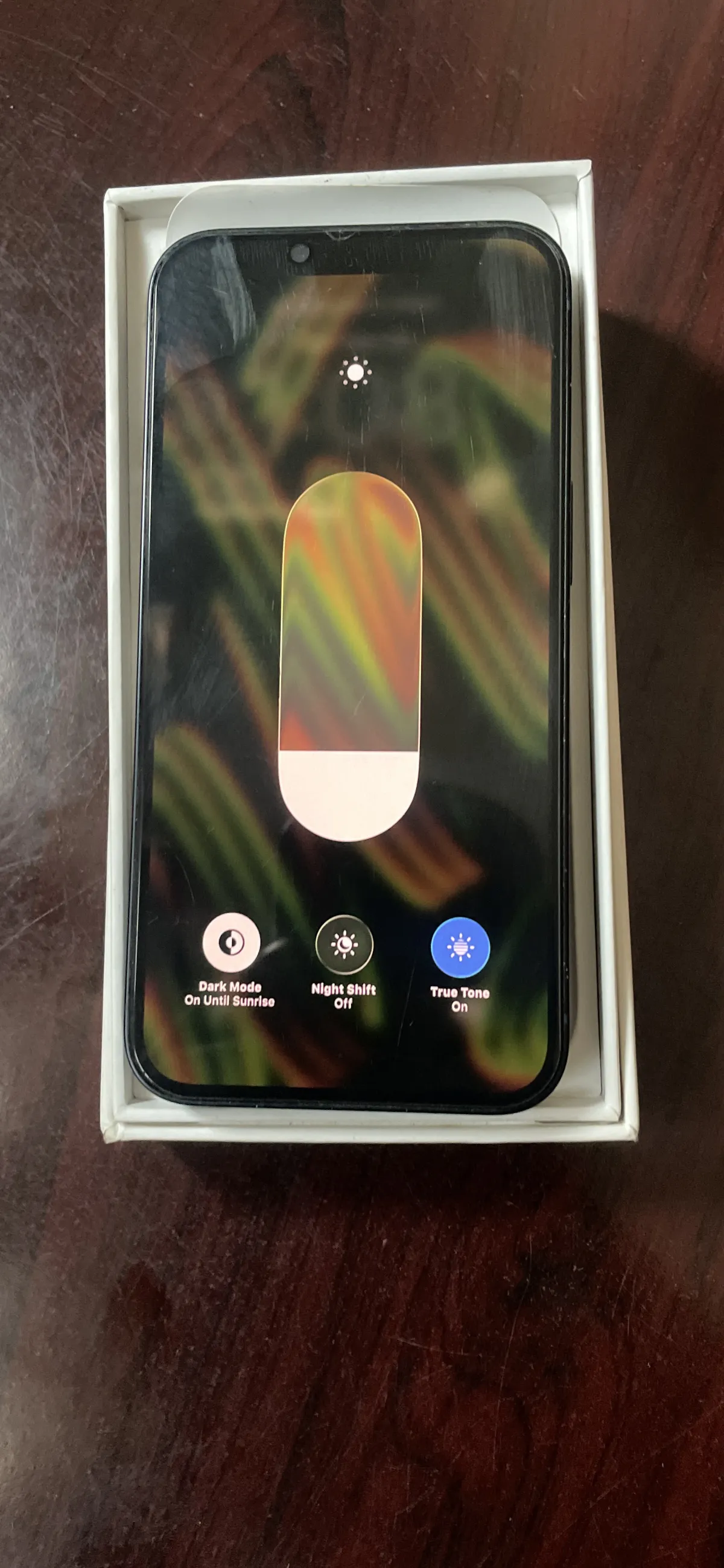 iPhone 13 - Image 4