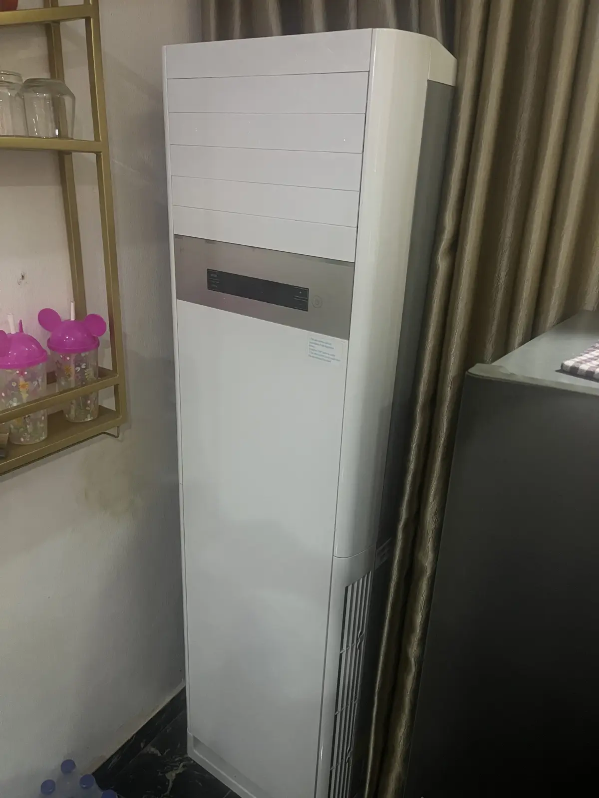 Hisense standing AC 2 tons - Image 10