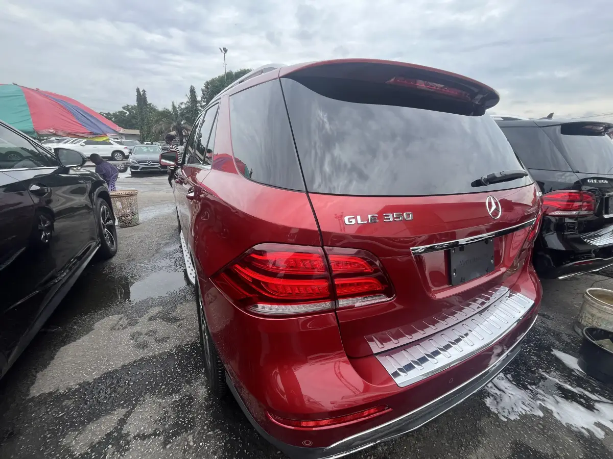 Foreign Used 2019 Mercedes Benz Gle350 - Image 8