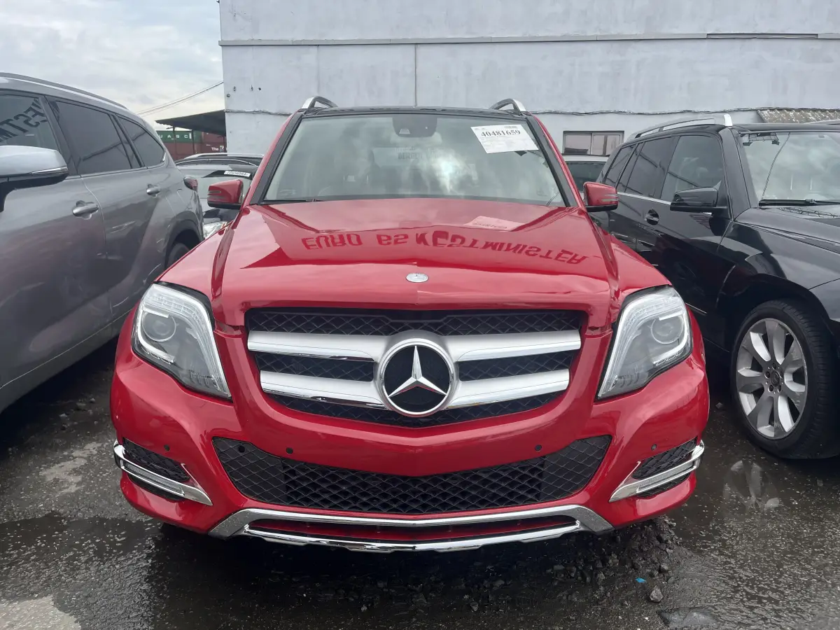 Foreign Used 2014 Mercedes Benz glk350 - Image 2