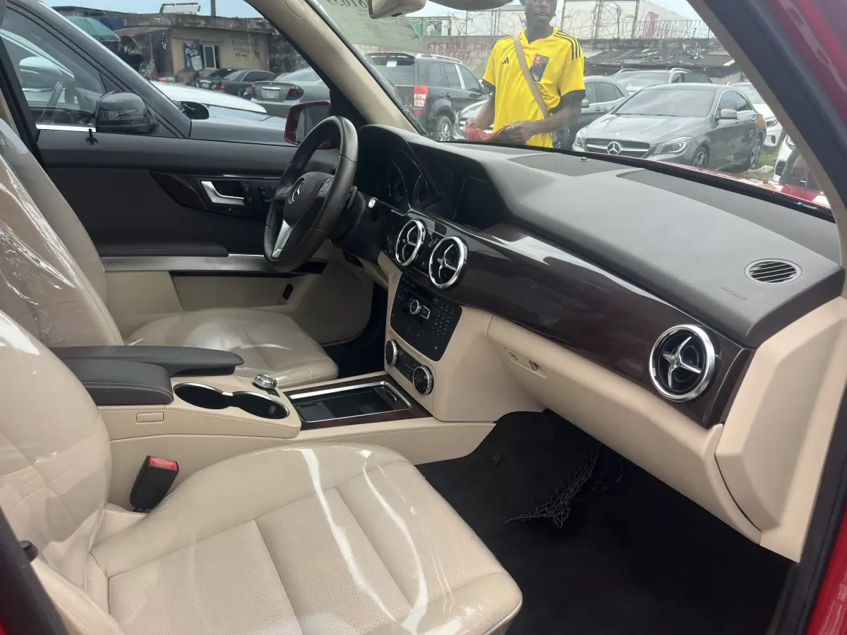 Foreign Used 2014 Mercedes Benz glk350 - Image 4