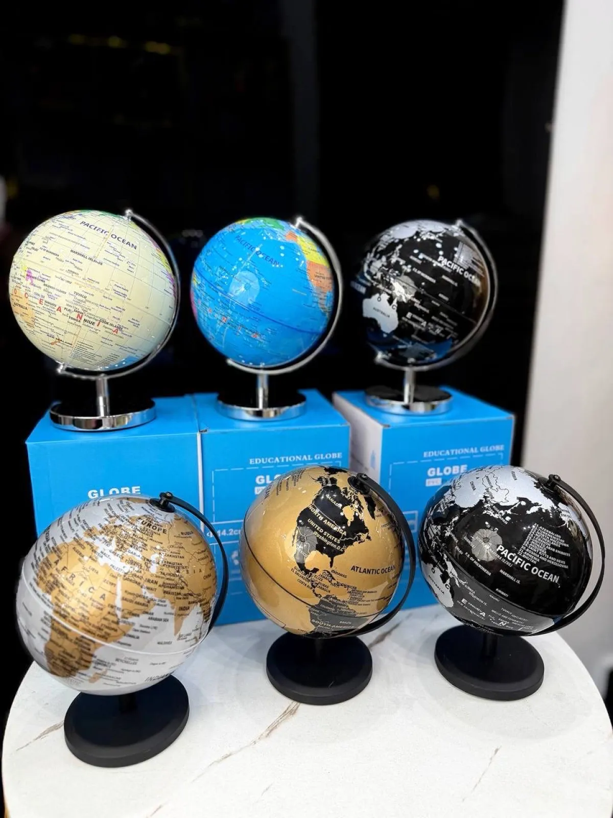 World globe DECOR - Image 2