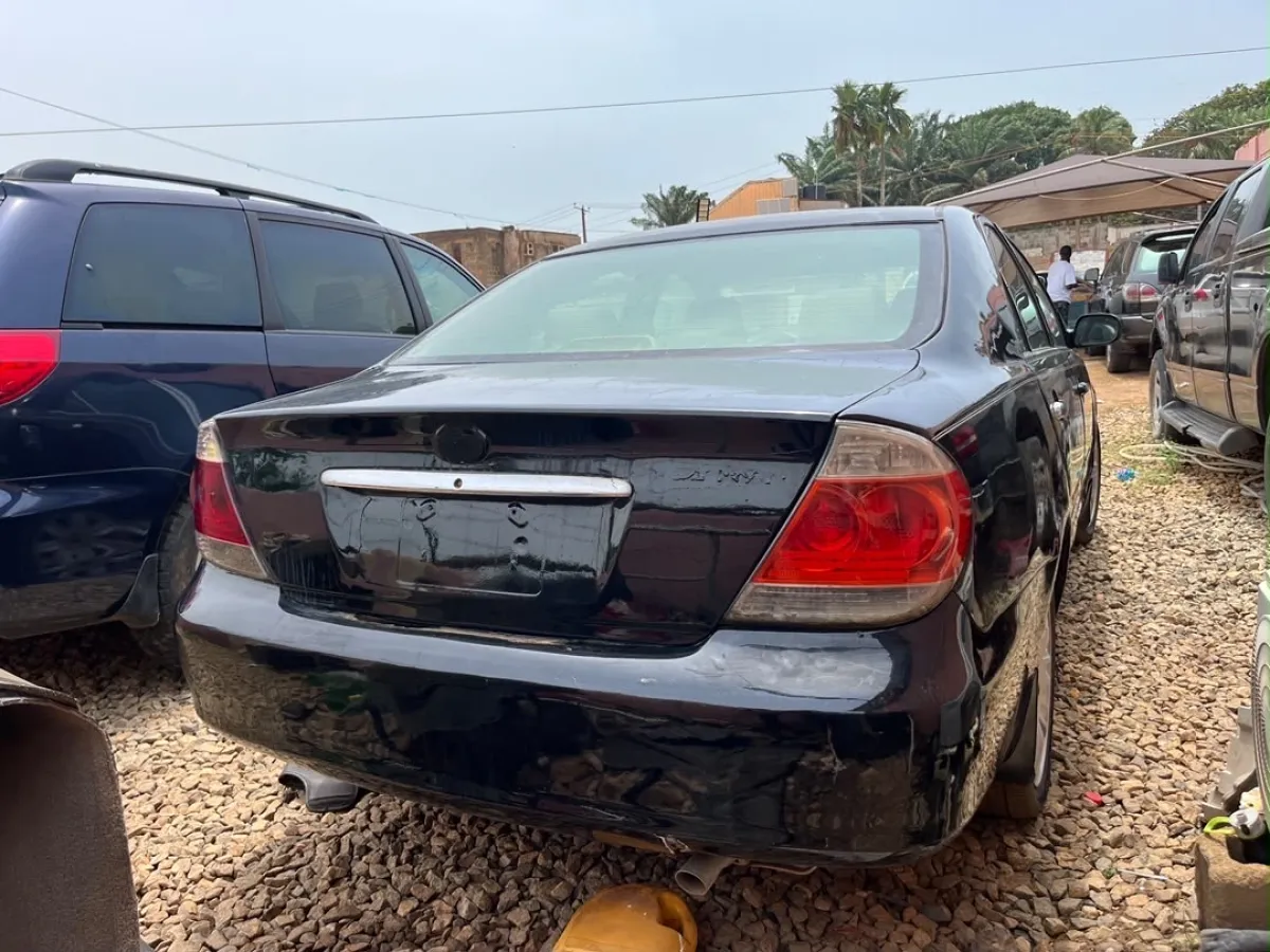 9ja used Toyota Camry 2005 - Image 6