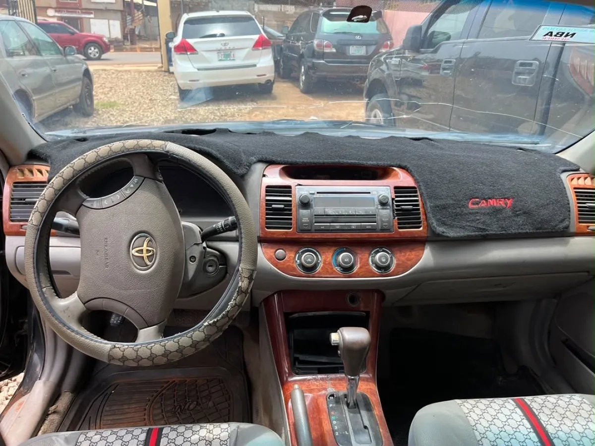 9ja used Toyota Camry 2005 - Image 8
