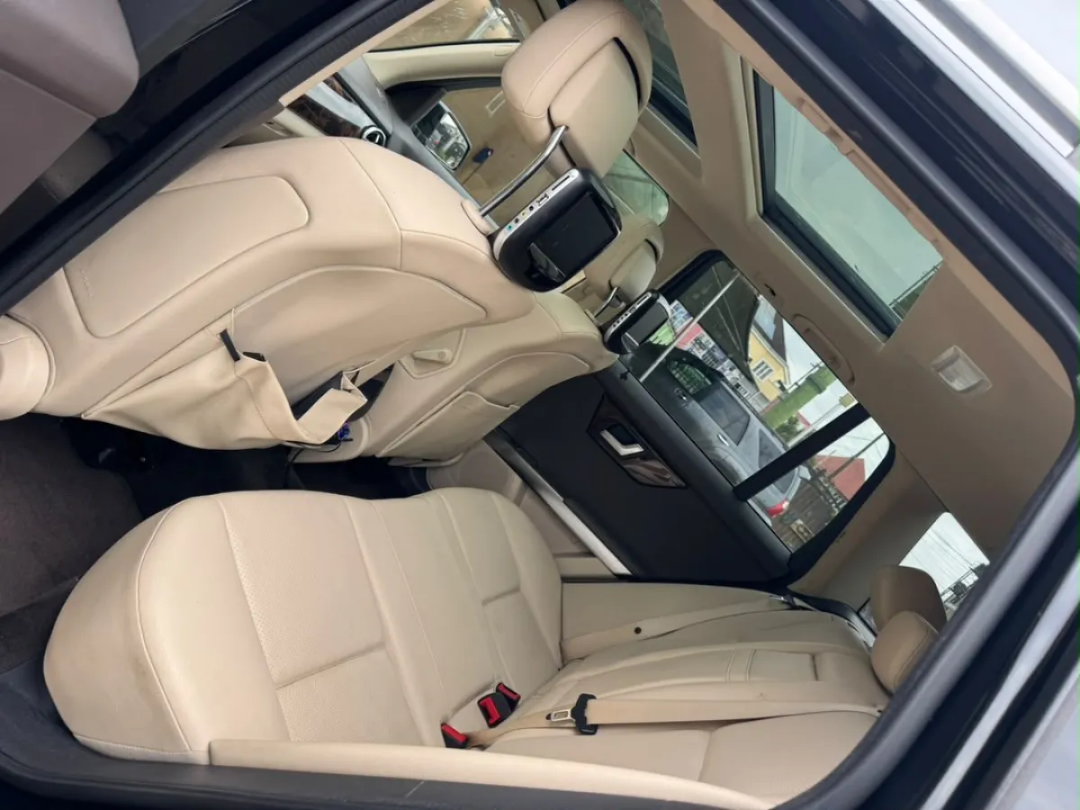 Foreign Used Mercedes Benz GLK350 2014 Fullest Option 4matic - Image 8