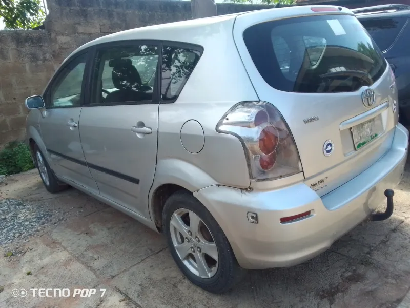Toyota Corolla Verso Manual gear