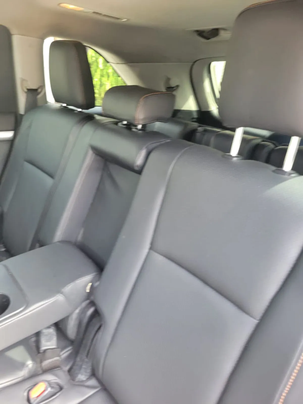 Direct Toks Accident free 2016 upgraded to 2018 Toyota Highlander - Image 5