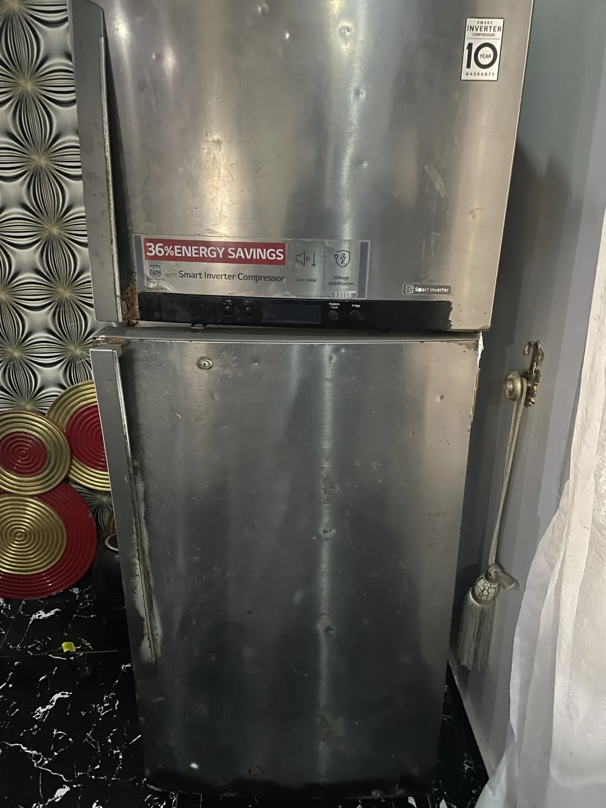 LG refrigerator - Image 3