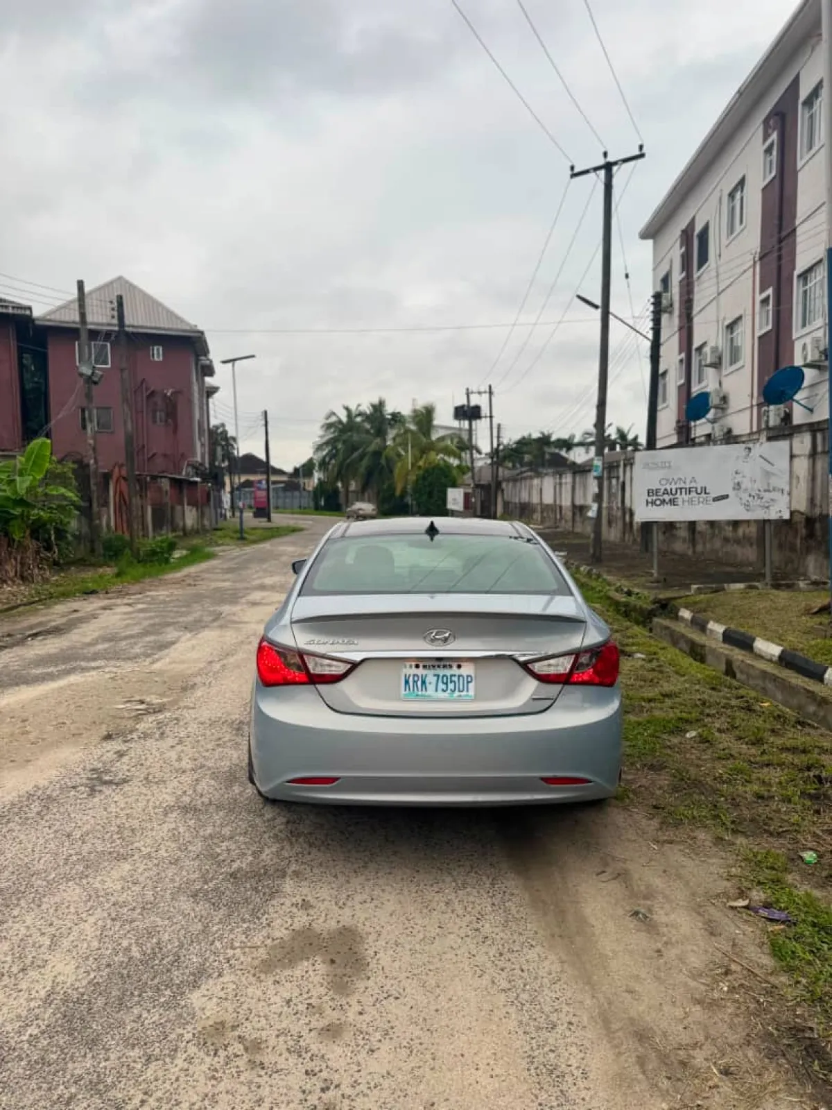 Hyundai Sonata - Image 7