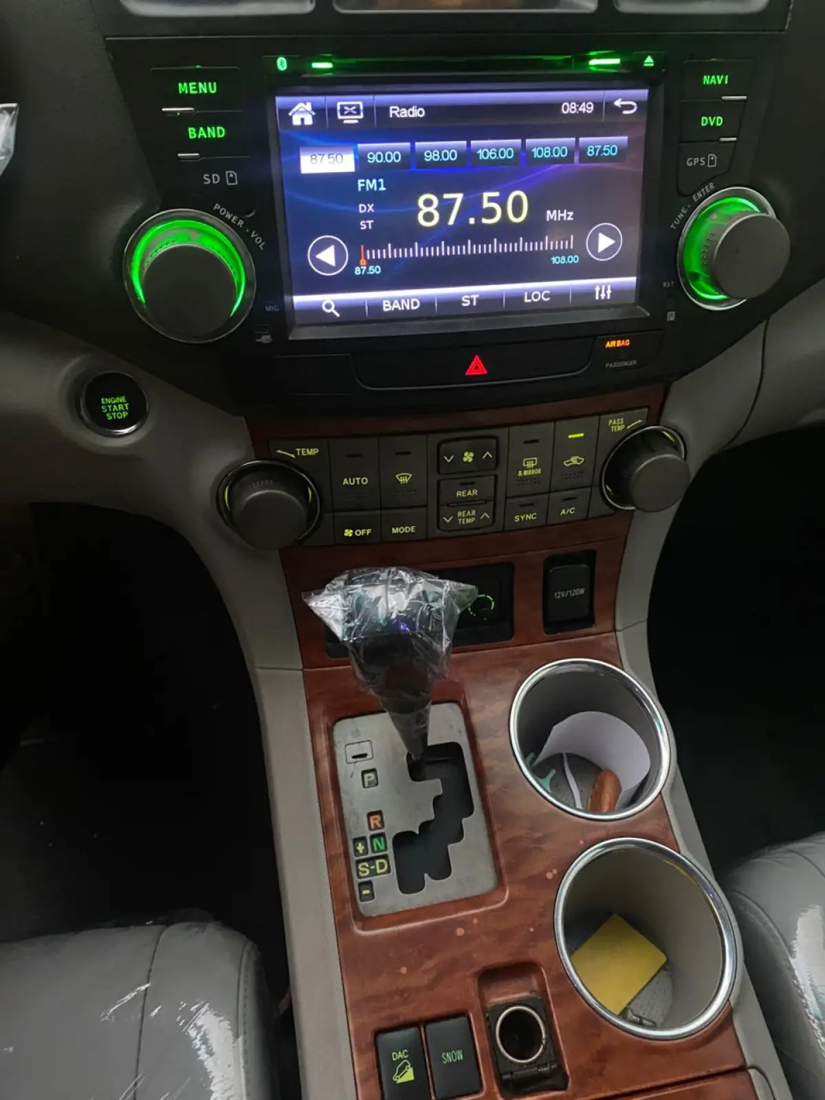 Naija Used Registered Toyota Highlander 2011 Model FOR SALE ‼️ - Image 4