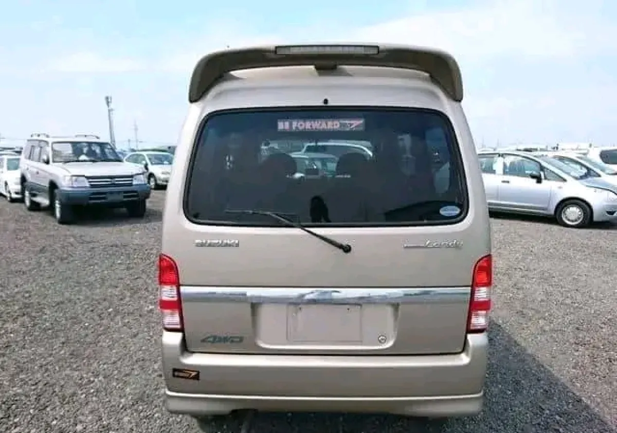 Haice Mini Bus - Image 3