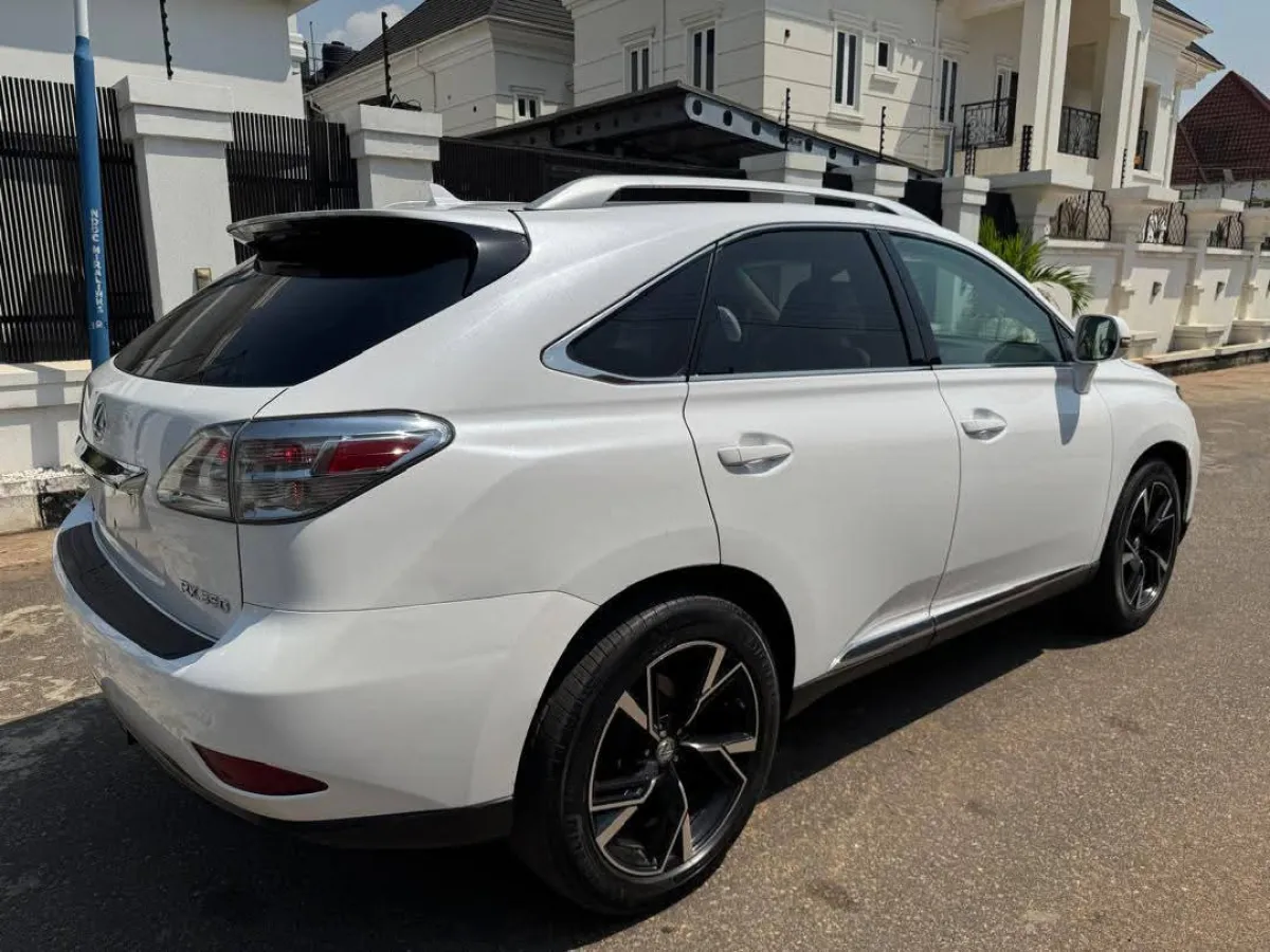 Direct Foreign Used Lexus Rx 350 - Image 4