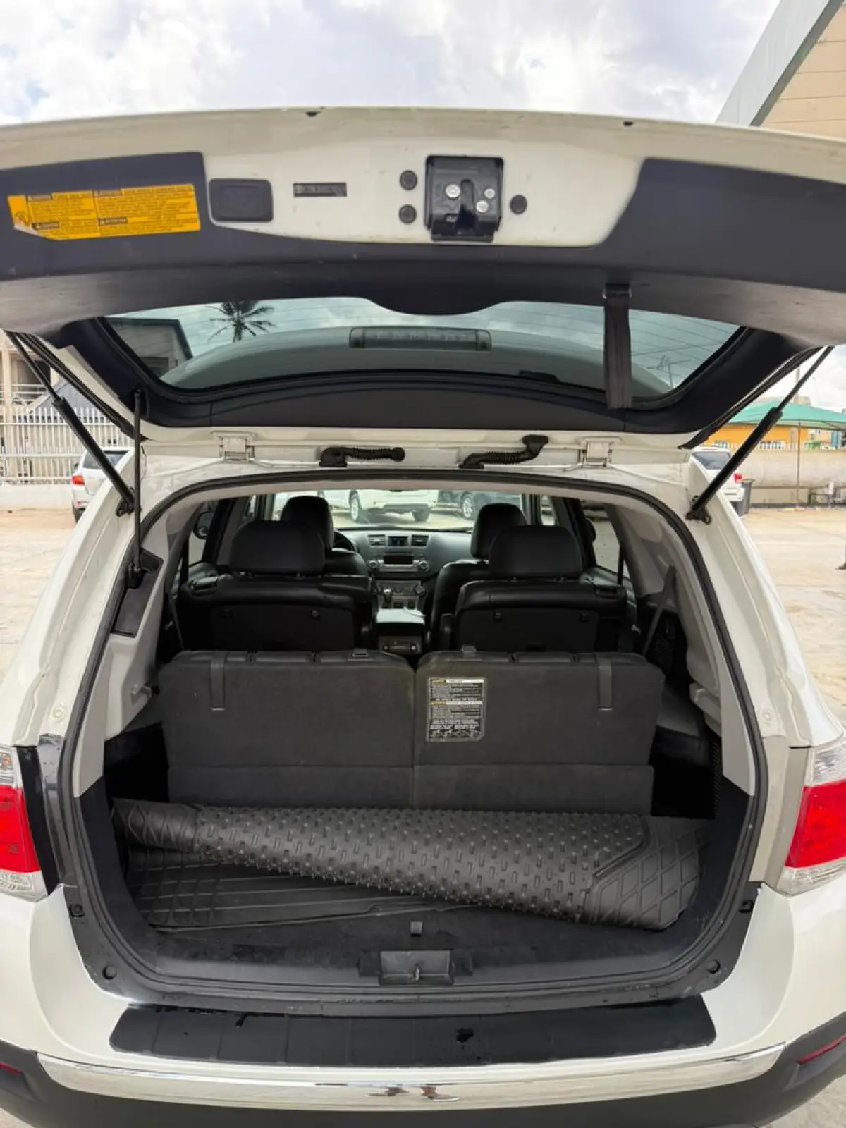 Foriegn Used Toyota Highlander 2012 Model Full Option FOR SALE ‼️‼️ - Image 3