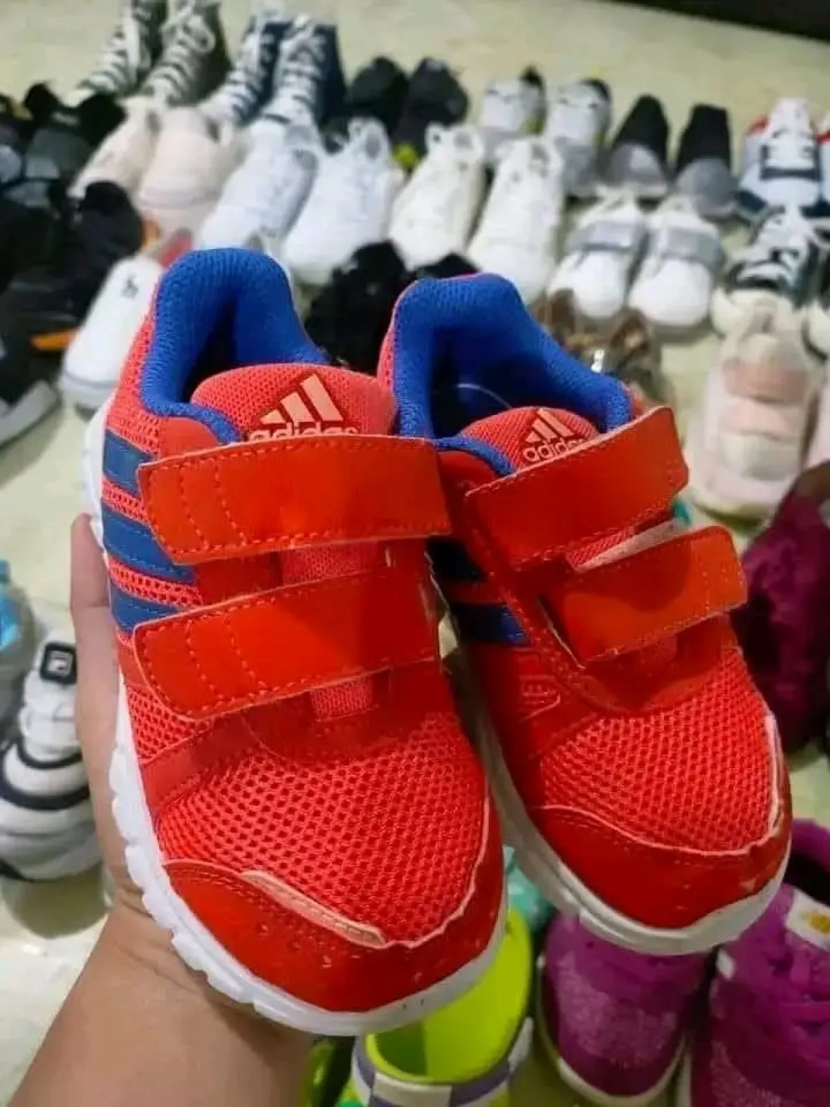 Top Grade A UK Bale Of Children Shoes - Image 3