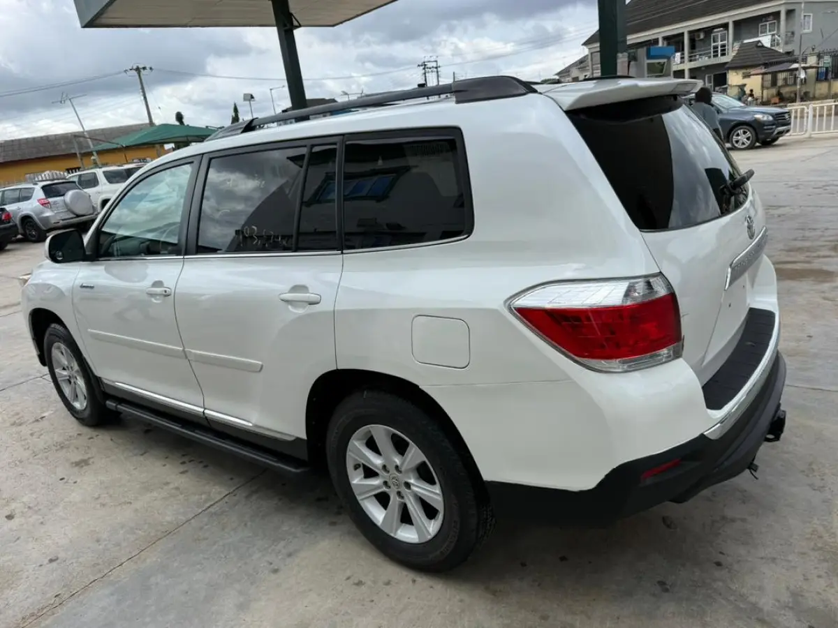 Foriegn Used Toyota Highlander 2012 Model Full Option FOR SALE ‼️‼️ - Image 8