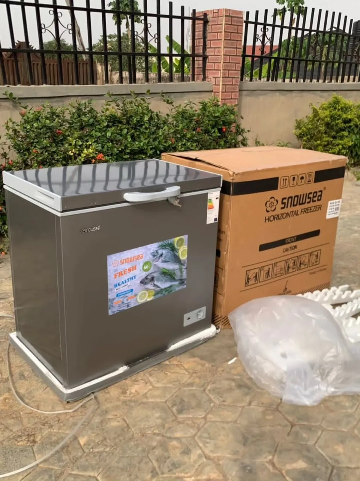 210Liters Solar Deep Freezer - Image 1