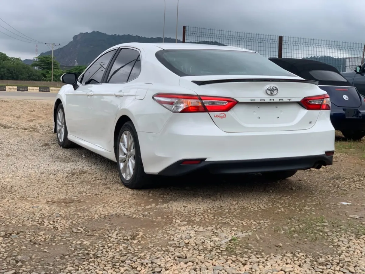Toyota Camry LE 2019 (Foreign Used) - Image 6