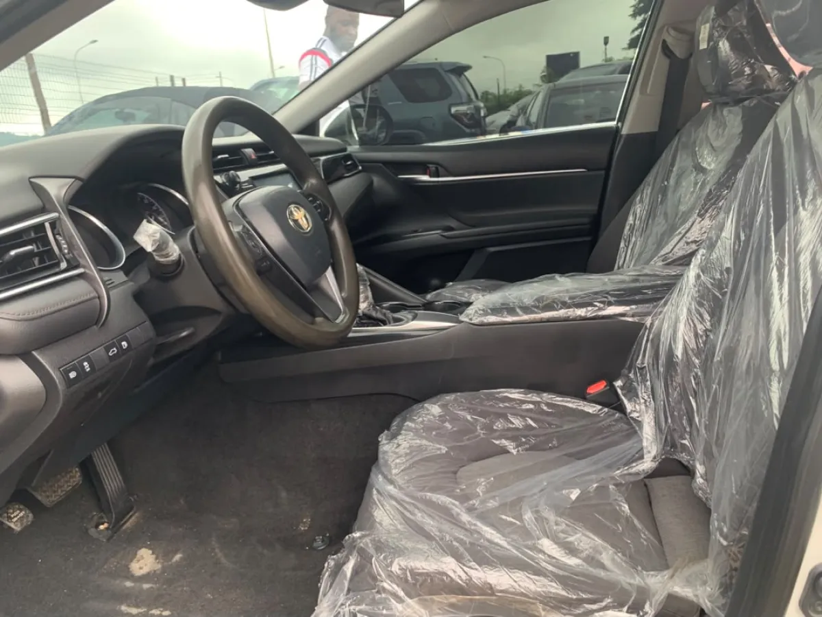 Toyota Camry LE 2019 (Foreign Used) - Image 9