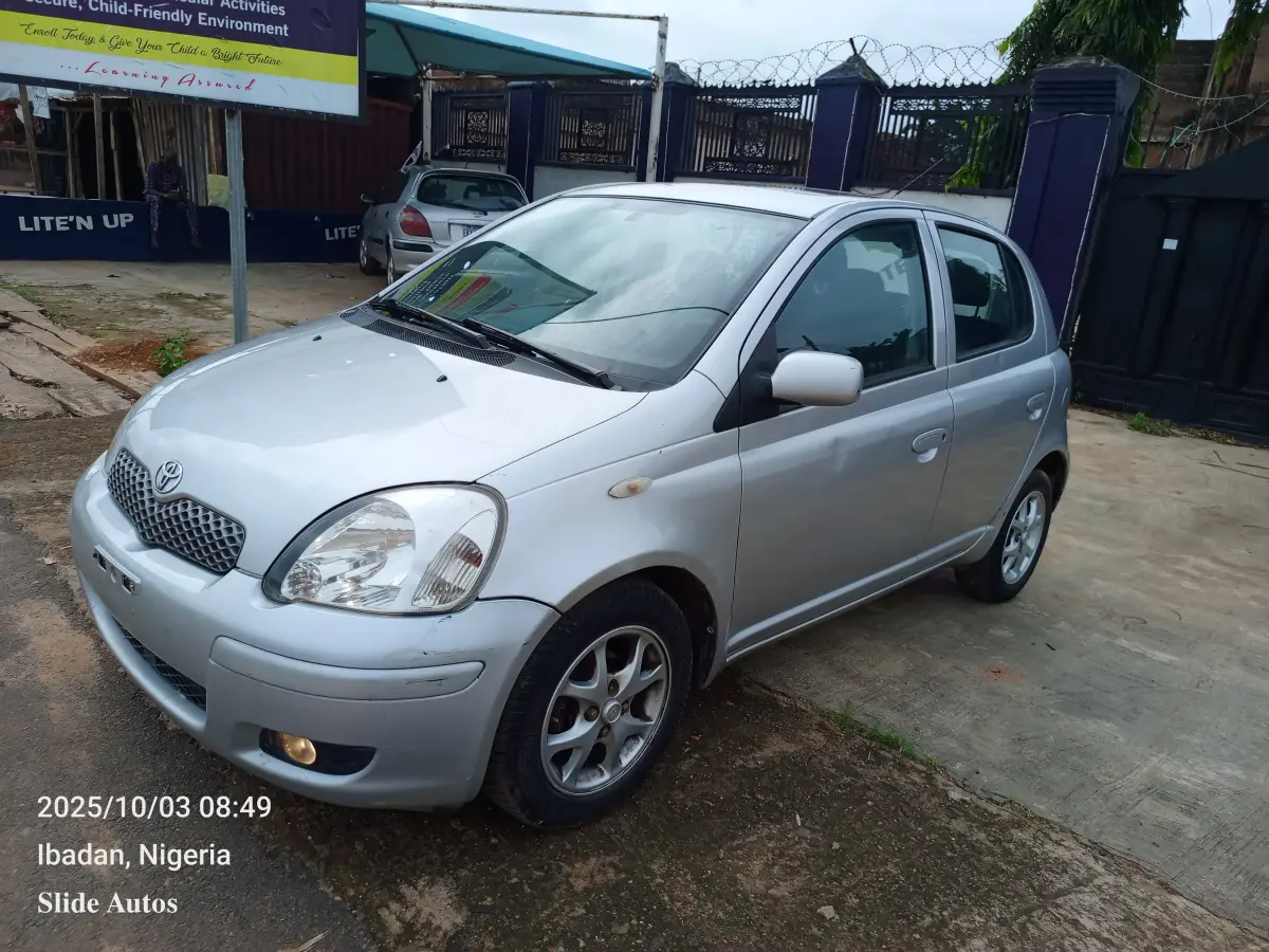 Toyota Yaris - Image 2