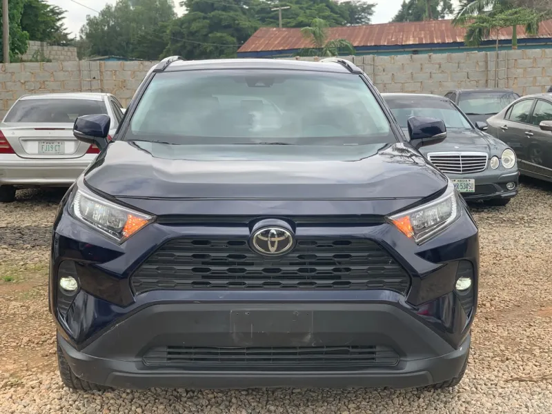 Toyota RAV4 XLE 2020