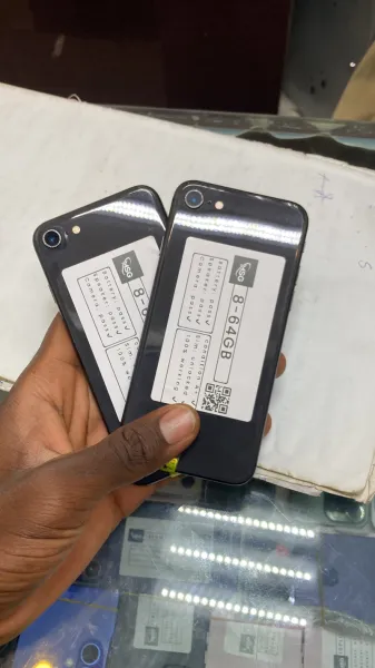 iPhone 8 LLA