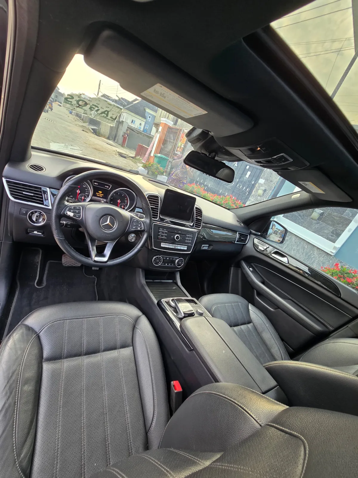 Foreign Used Mercedes Benz GLE350 2017 Fullest Option 4matic - Image 5