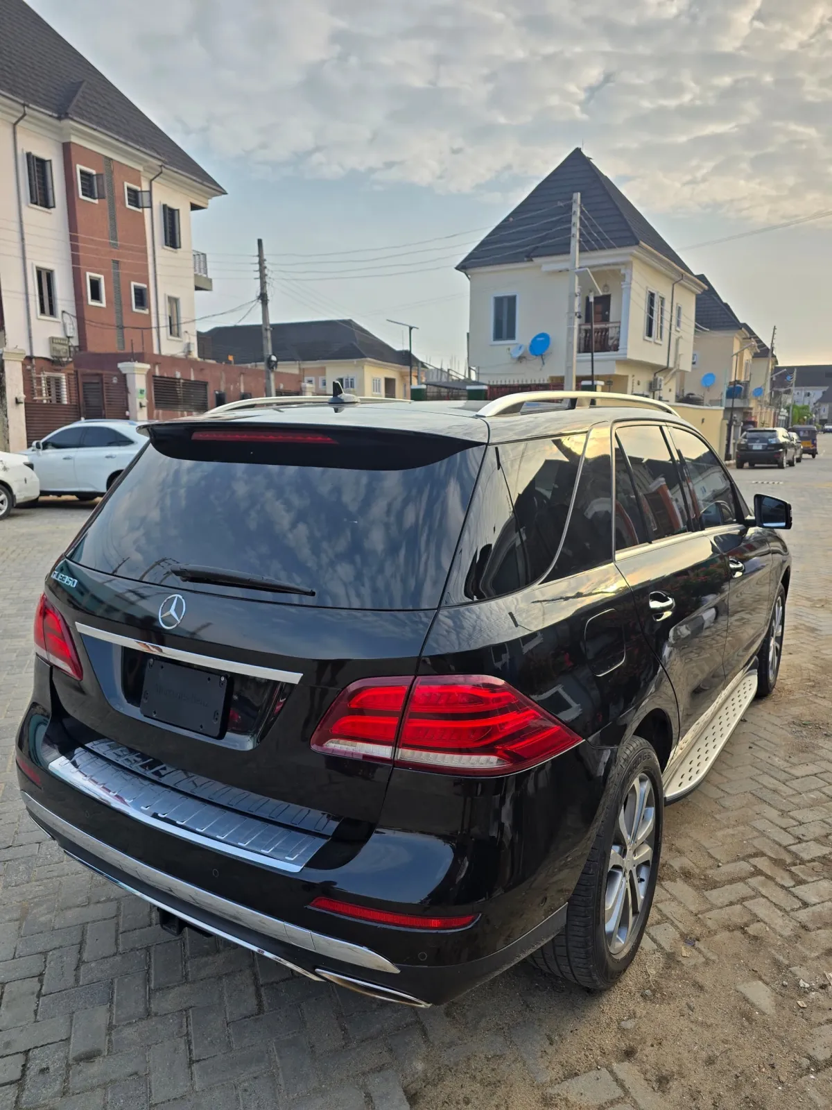 Foreign Used Mercedes Benz GLE350 2017 Fullest Option 4matic - Image 9