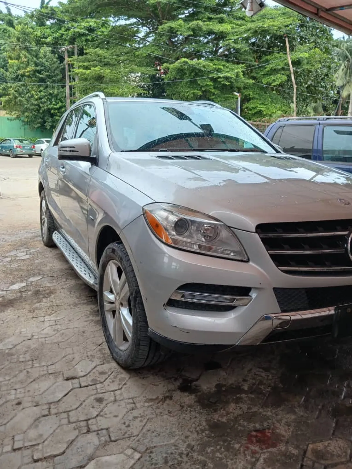 Mercedes Benz ML350 2012 Year Model - Image 1