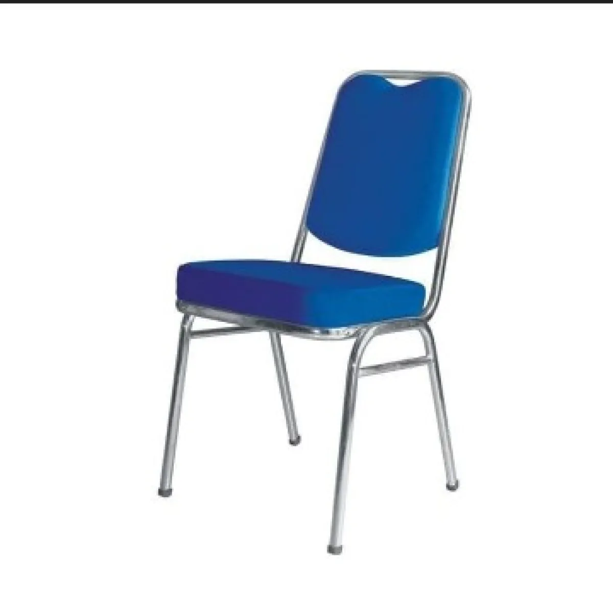 royalbanquet chairs in good perfect condiction - Image 3
