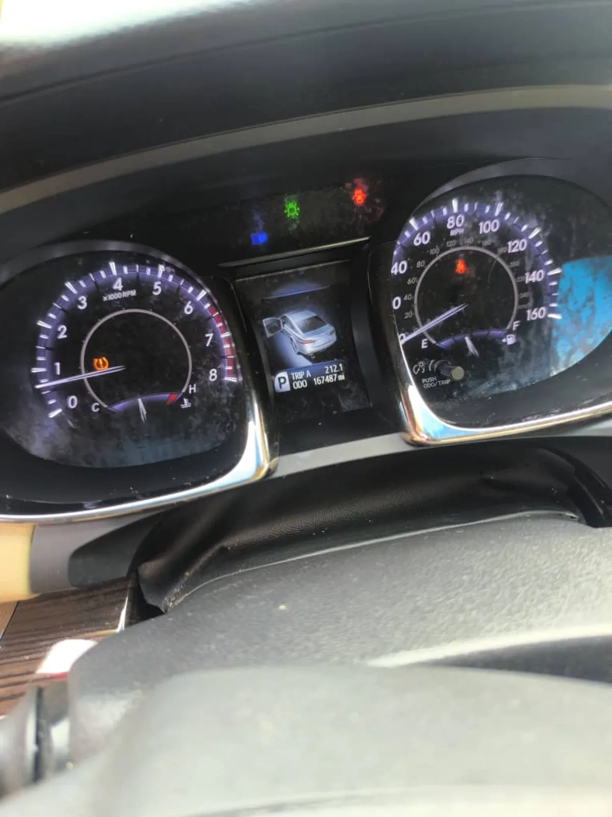 TOKUNBO TOYOTA AVALON XLE 2015 MODEL FULL OPTION - Image 4