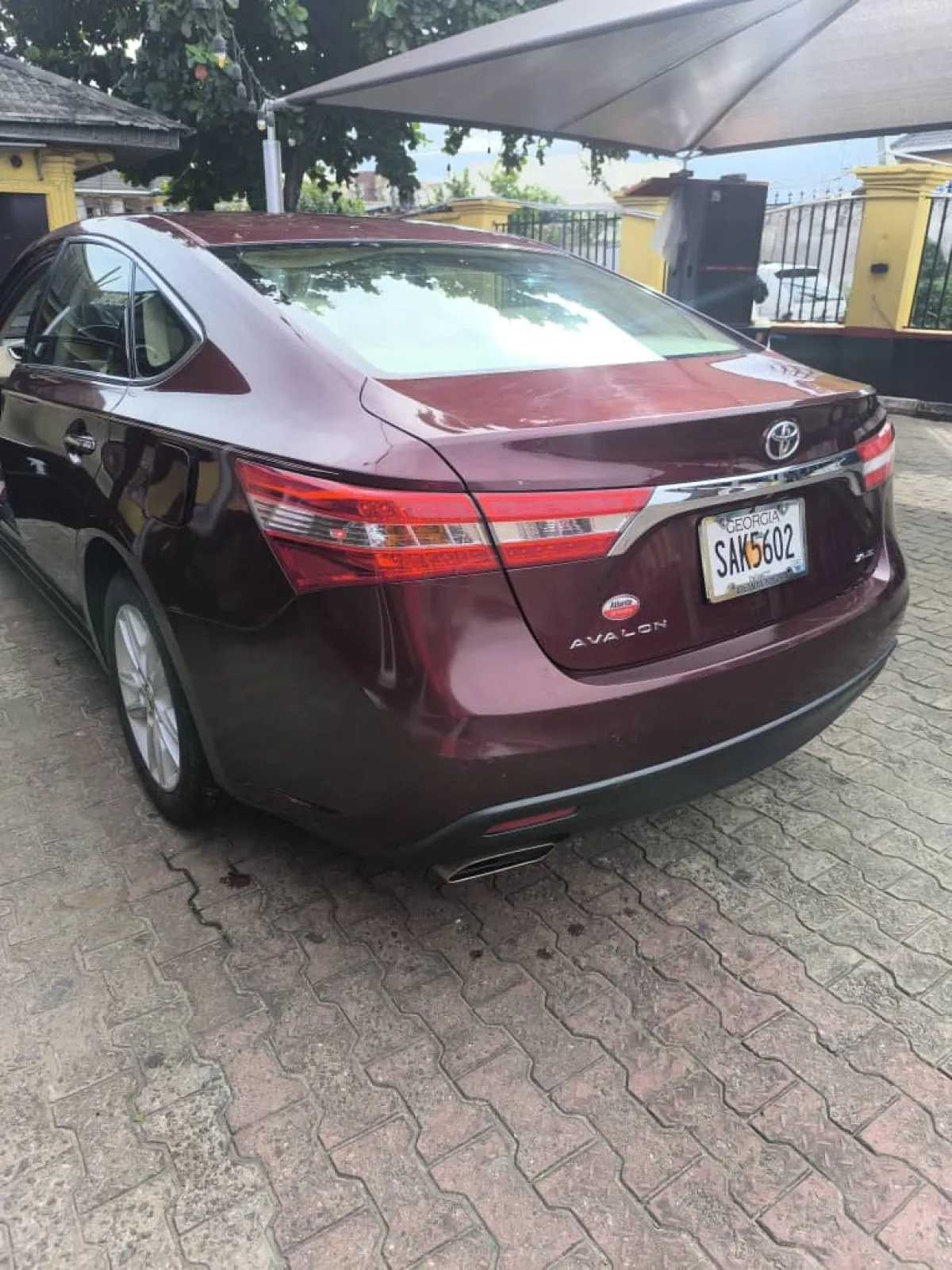 TOKUNBO TOYOTA AVALON XLE 2015 MODEL FULL OPTION - Image 9
