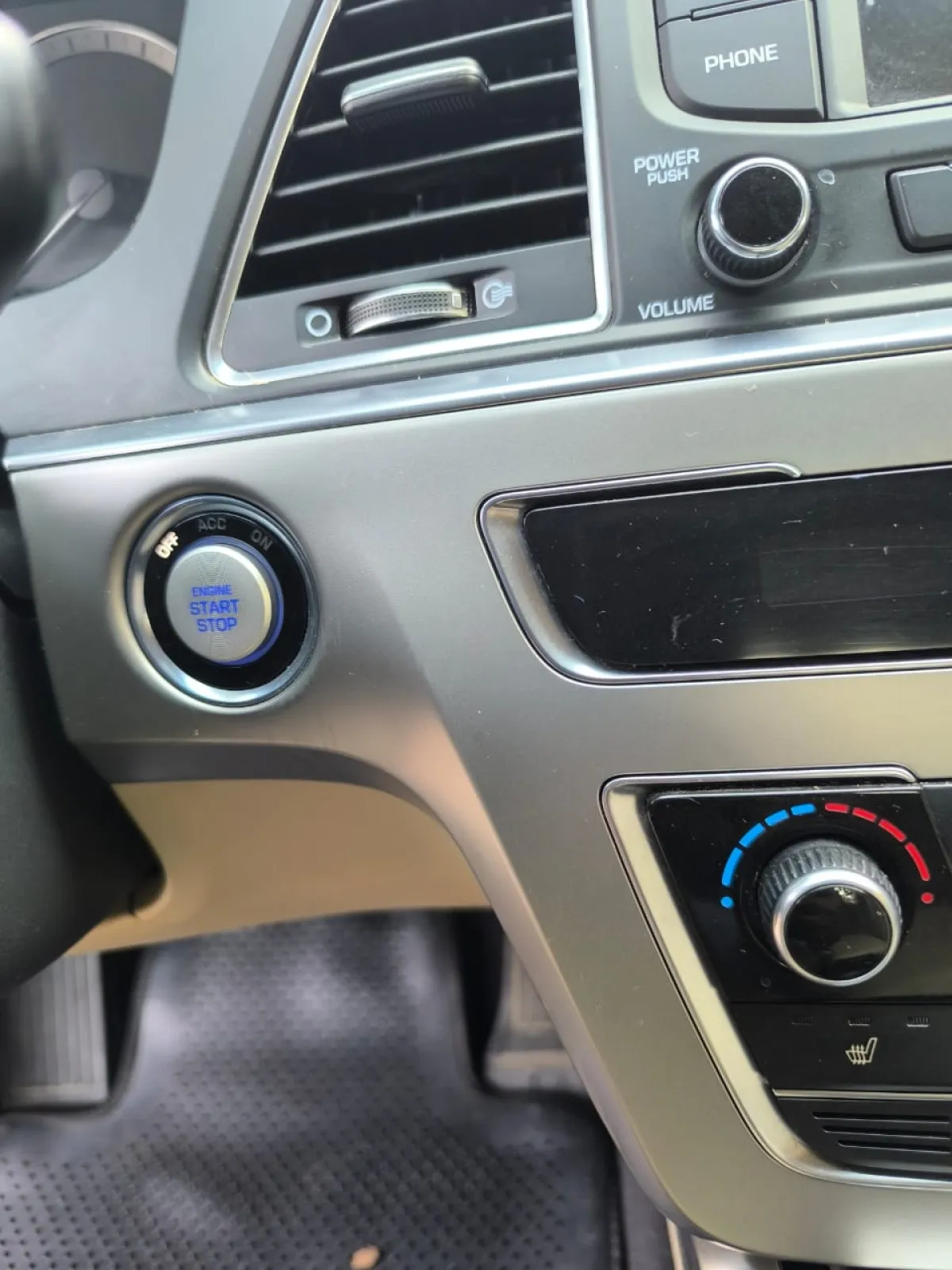 TOKUNBO HYUNDAI SONATA LIMITED 2015 MODEL FULL OPTION - Image 6