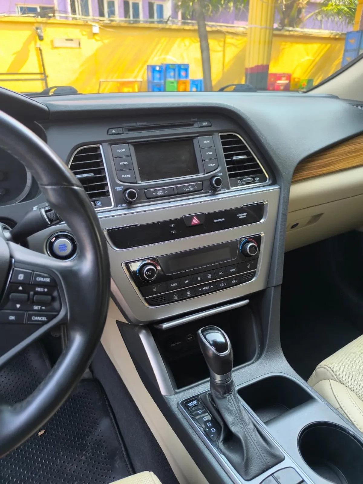 TOKUNBO HYUNDAI SONATA LIMITED 2015 MODEL FULL OPTION - Image 7