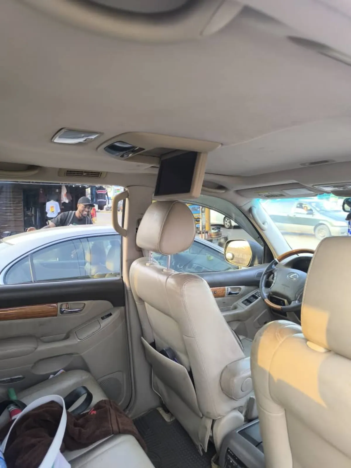 NEATLY USED LEXUS GX470 2005 MODEL - Image 7