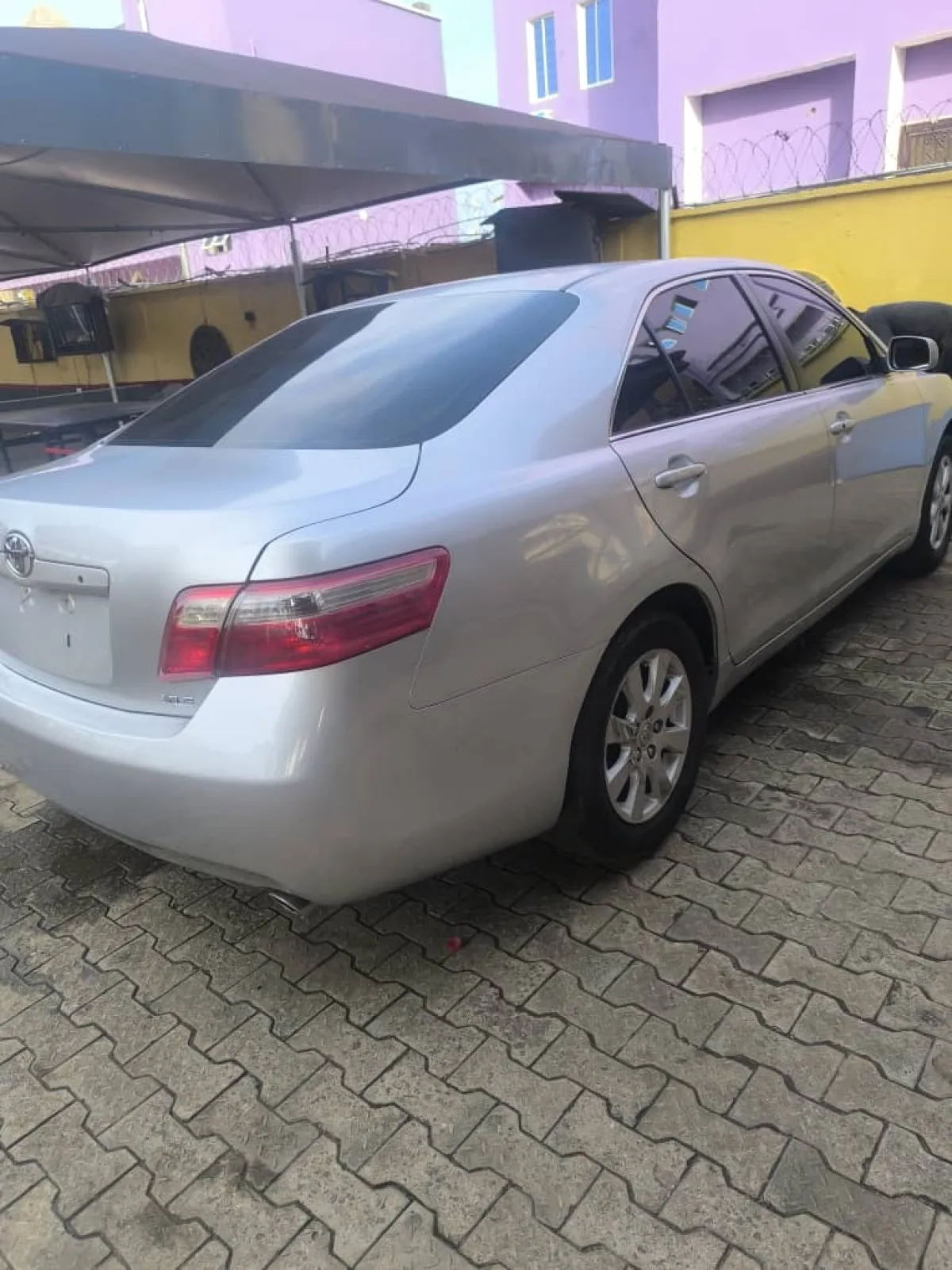 TOKUNBO TOYOTA CAMRY XLE 2009 MODEL FULL OPTION - Image 10