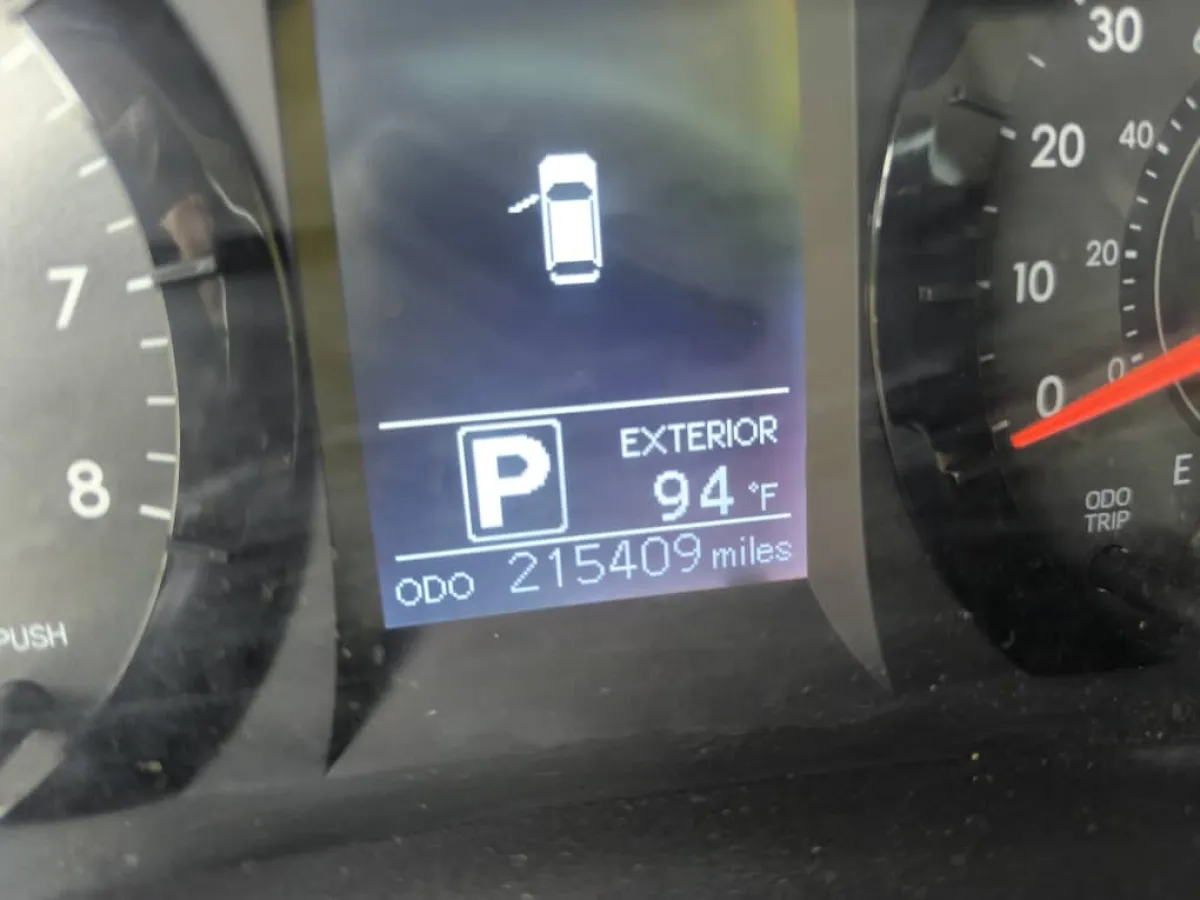 TOKUNBO TOYOTA SIENNA LE 2016 MODEL - Image 6