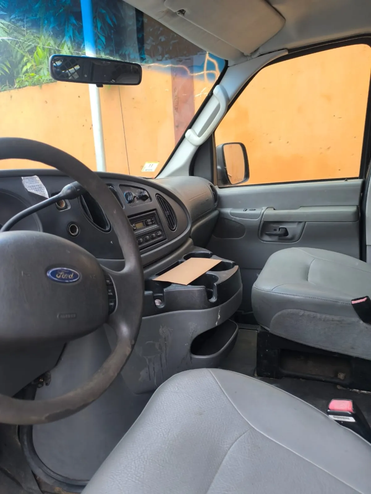 TOKUNBO FORD ECO LINE E350 2005 MODEL - Image 3