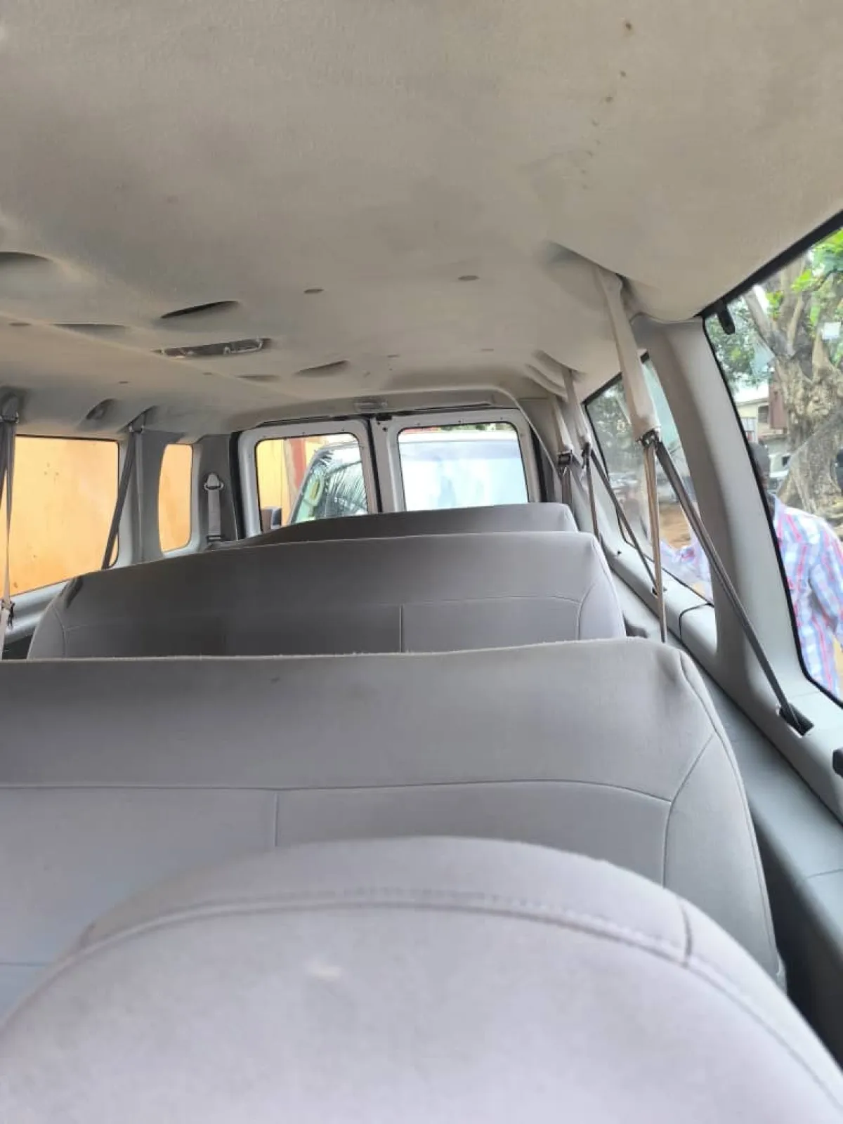 TOKUNBO FORD ECO LINE E350 2005 MODEL - Image 7