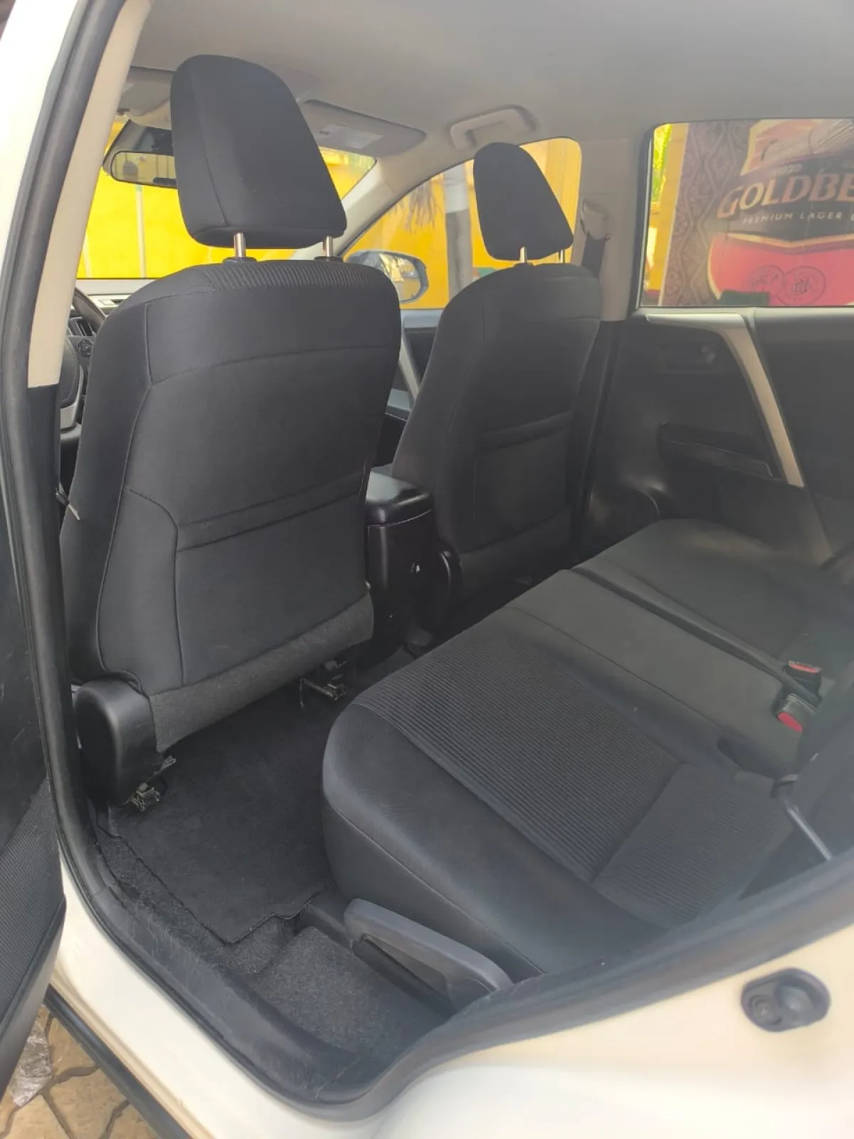 TOKUNBO TOYOTA RAV4 LE 2017 MODEL - Image 6