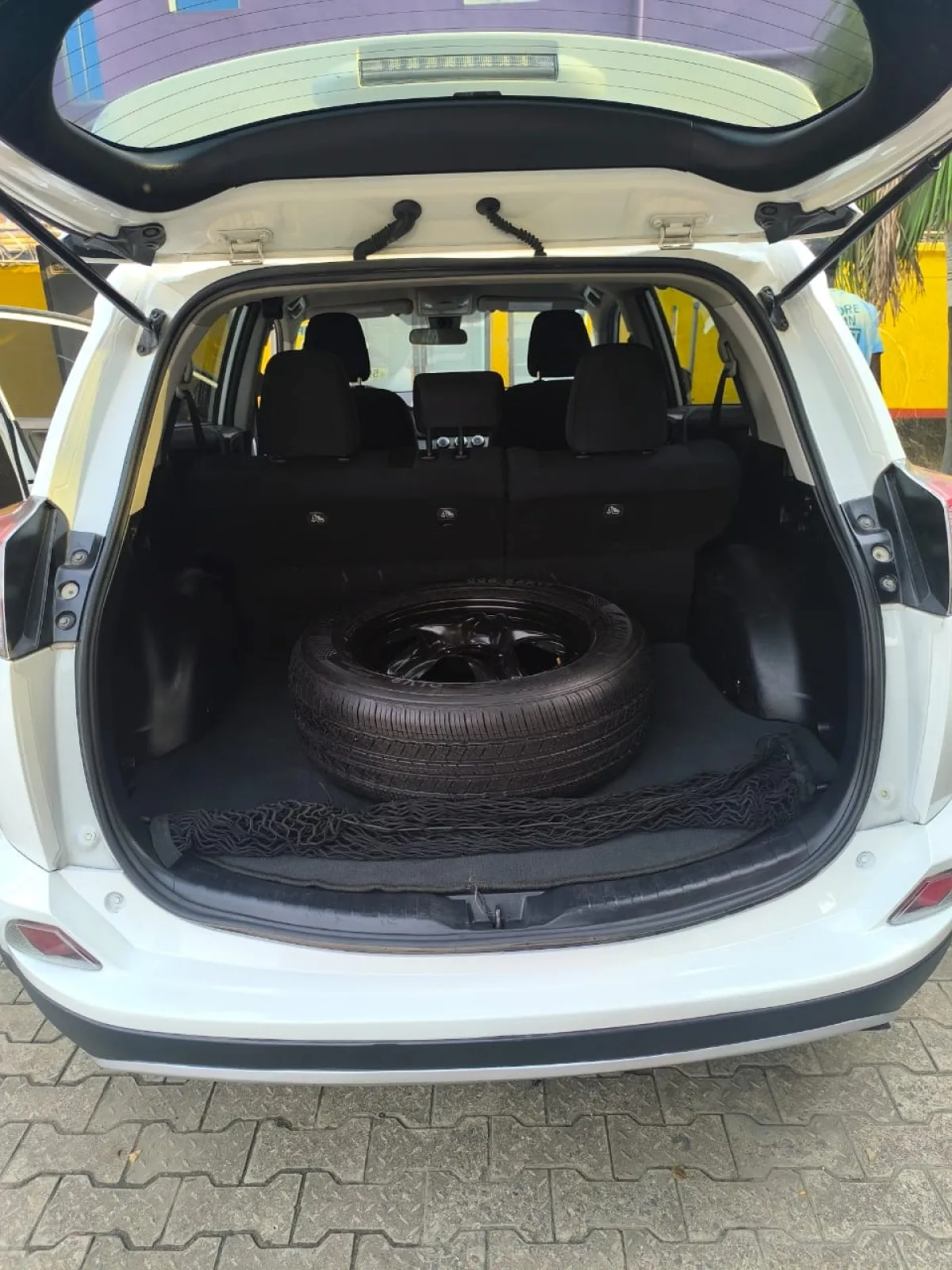 TOKUNBO TOYOTA RAV4 LE 2017 MODEL - Image 7