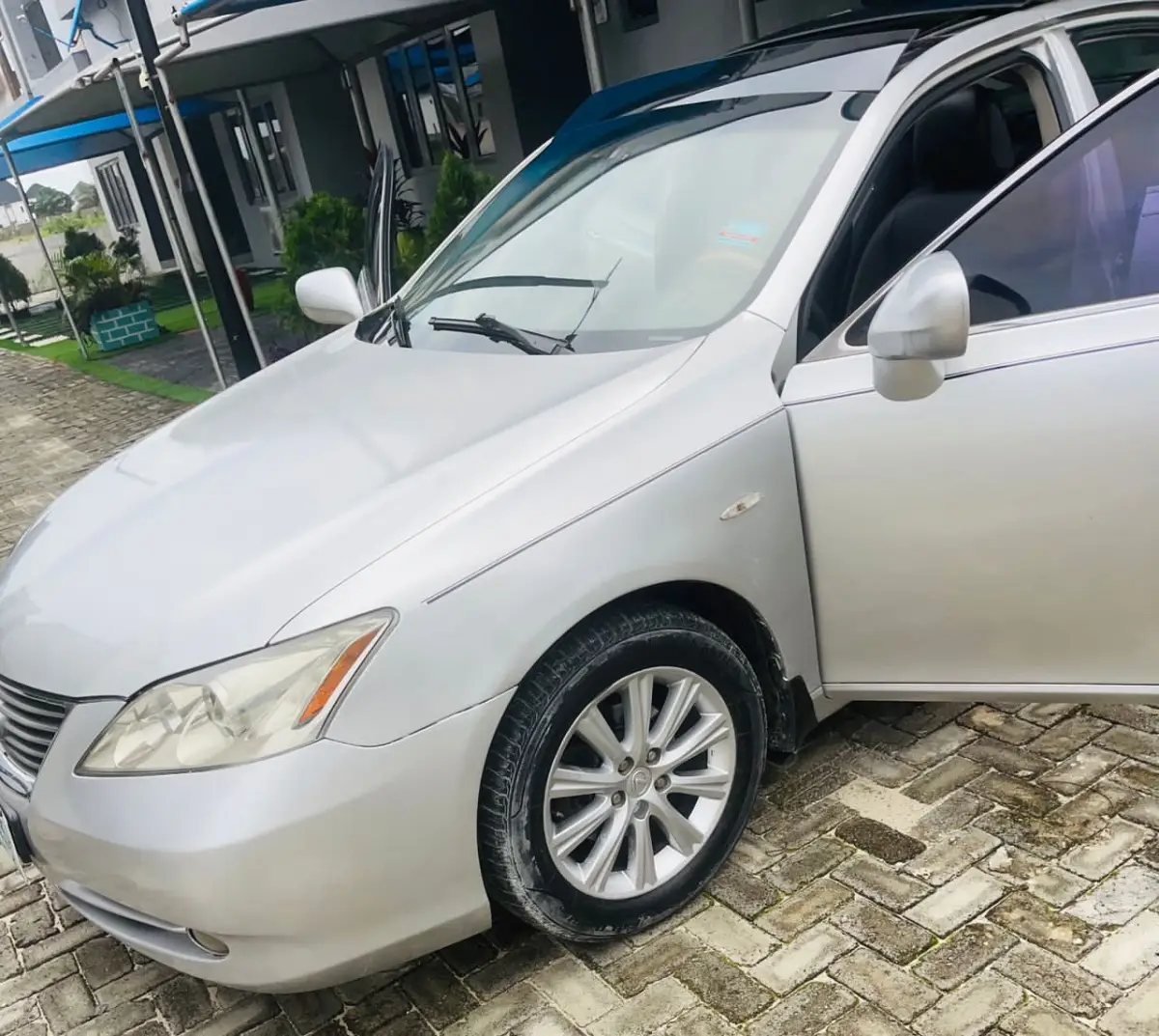 2008 ES 350 - Image 14