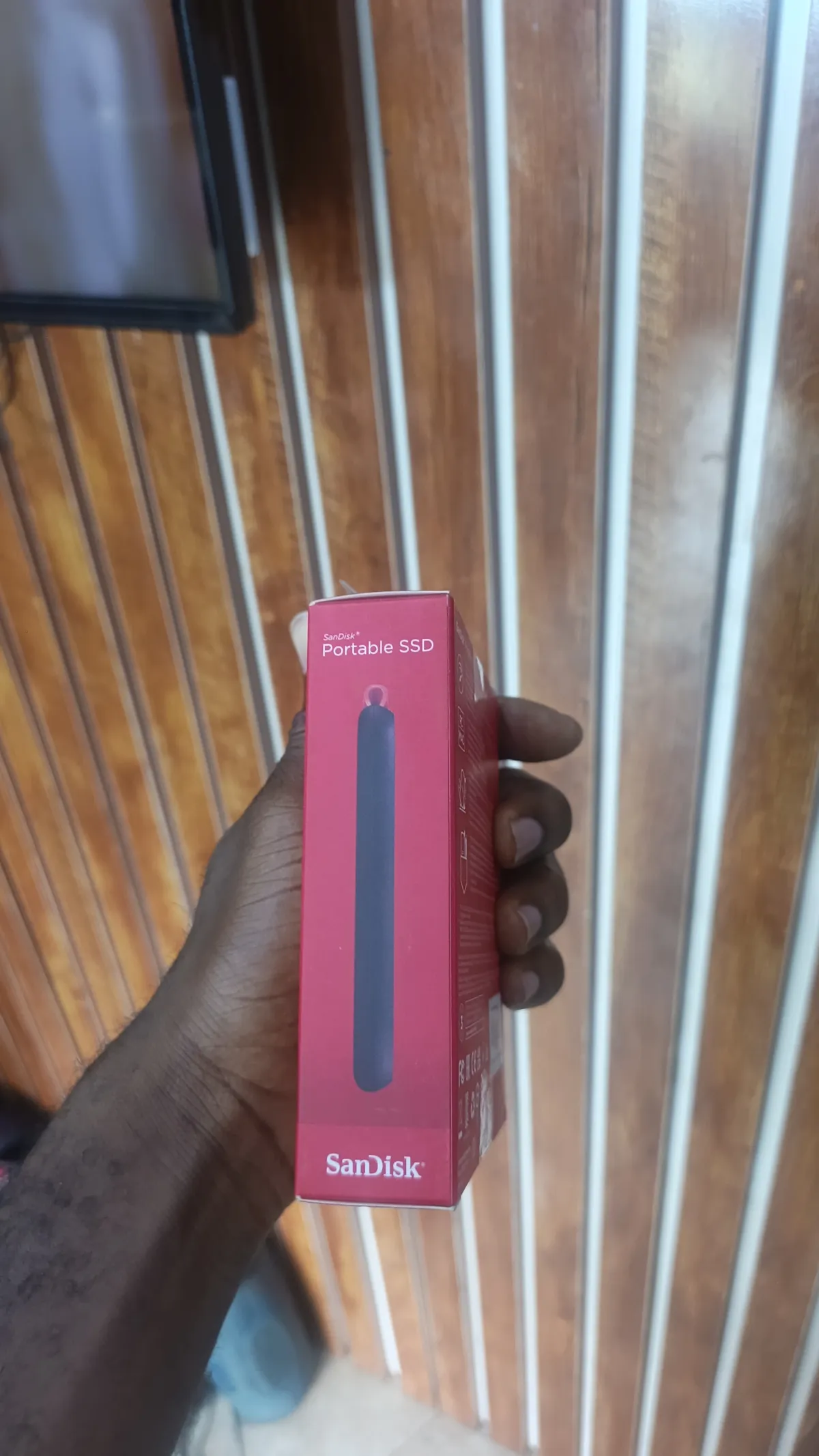 SANDISK SSD PORTABLE - Image 4