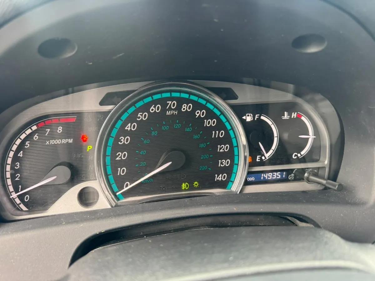 Foreign Used Toyota Venza 2010 Fullest Option XLE - Image 8