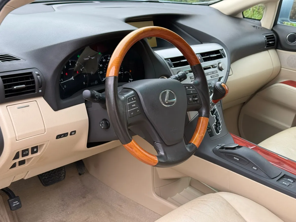 Foreign Used Lexus RX350 2010 Fullest oOption AWD - Image 5