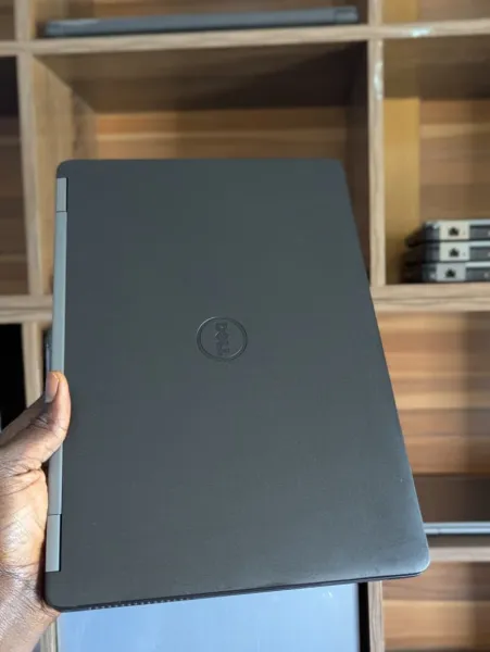 Clean Dell Latitude E7470 UK Used Laptop for Sale