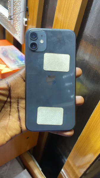 iPhone 11