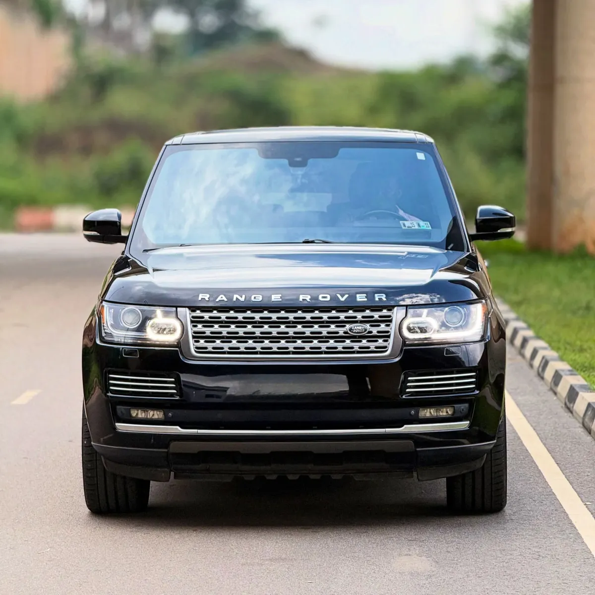 2014 RANGE ROVER VOGUE AUTOBIOGRAPHY - Image 1
