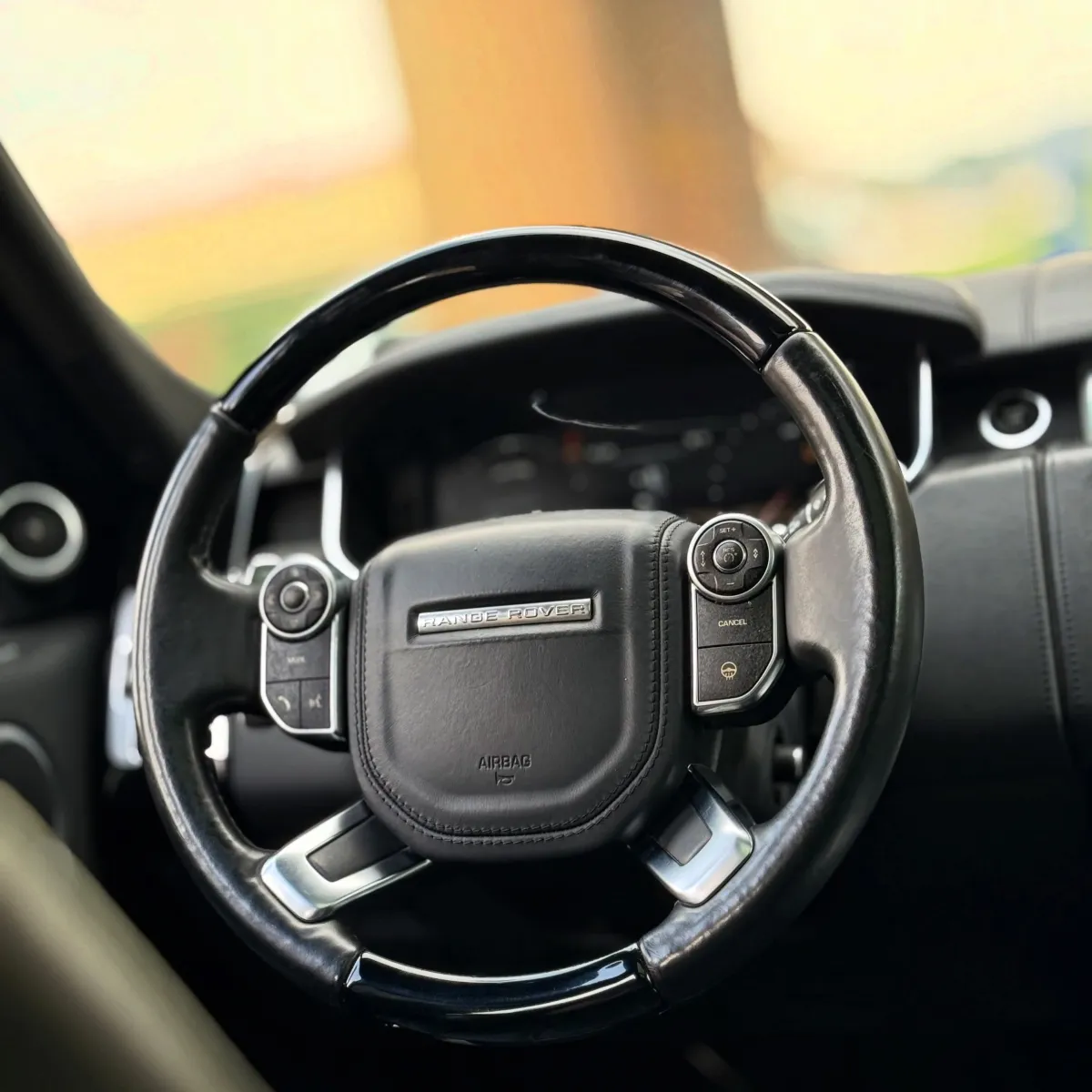 2014 RANGE ROVER VOGUE AUTOBIOGRAPHY - Image 5