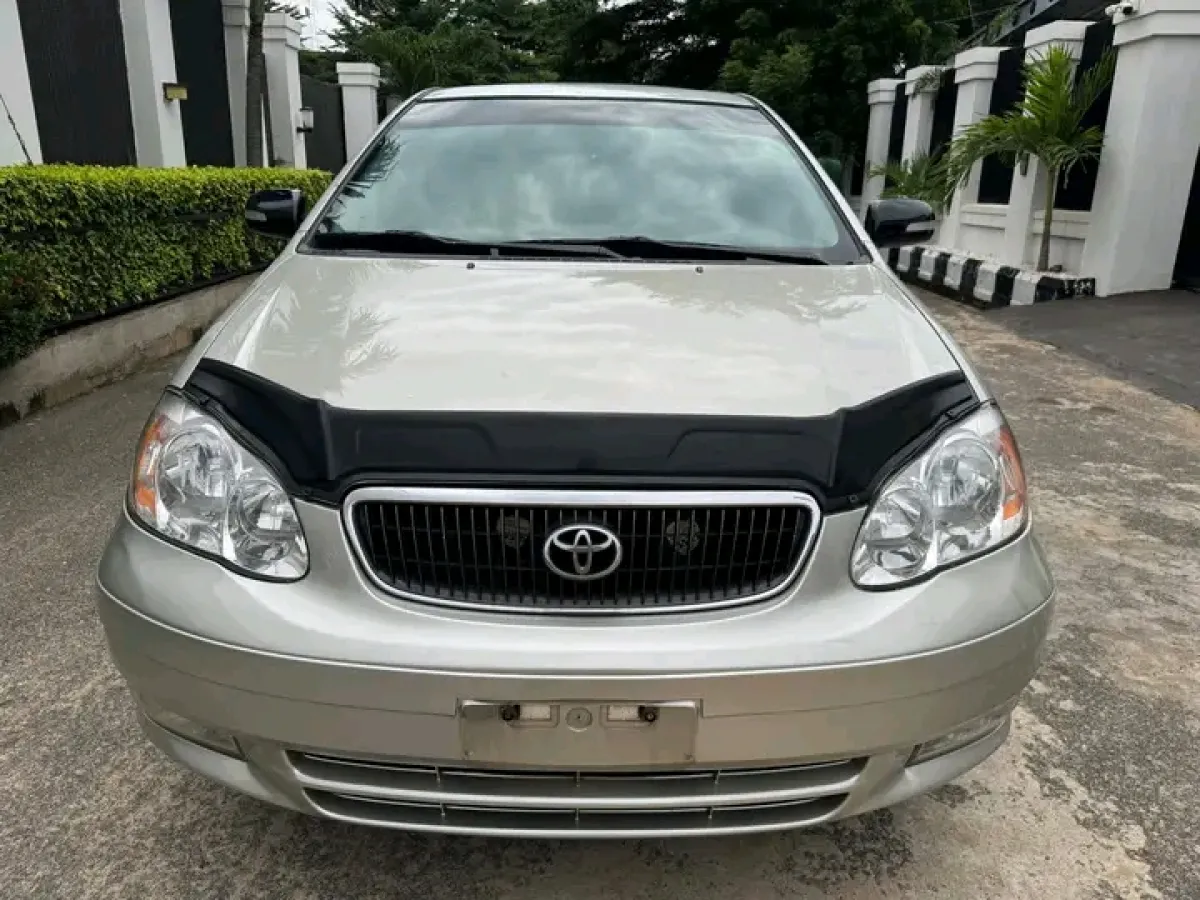TOYOTA COROLLA - Image 1