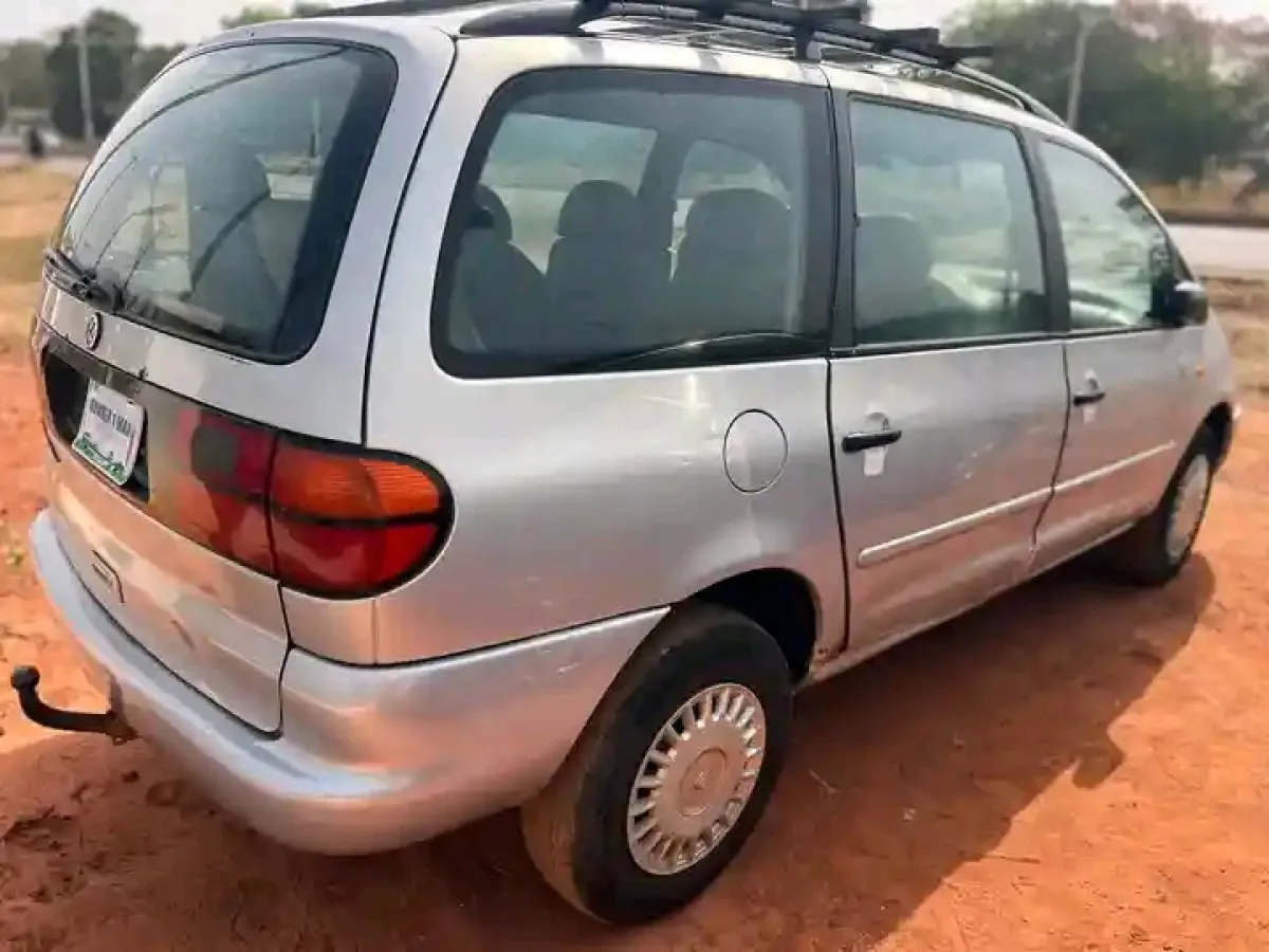 Very sharp Volkswagen sharan - Image 1